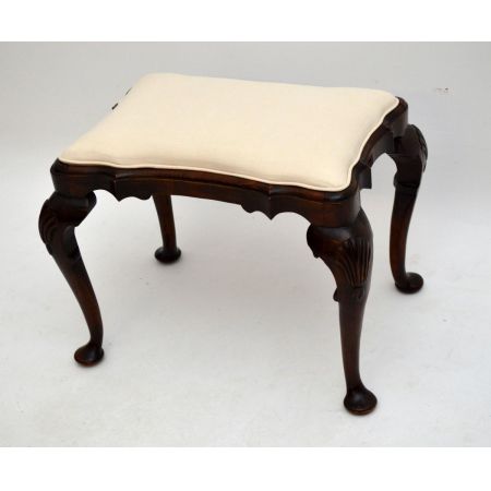 Antiker kleiner Hocker Mahagoni