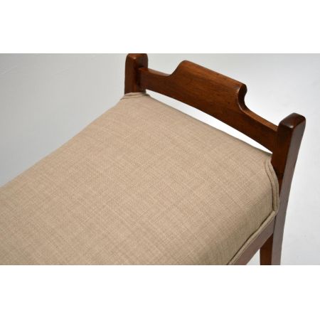 Ein Paar schwedische Biedermeier Satin Hocker aus Birke