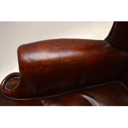 Imposanter Paar   antiker Ohrensessel  chesterfield 