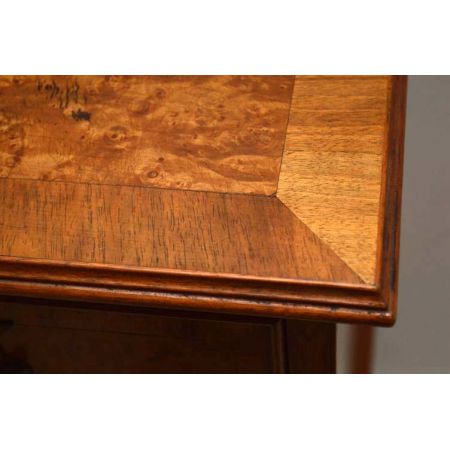 Kommode aus Nussbaum 4 Schubladen Antike Kommode Holzkommode Wohnzimmerkommode