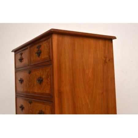 Kommode aus Nussbaum 4 Schubladen Antike Kommode Holzkommode Wohnzimmerkommode