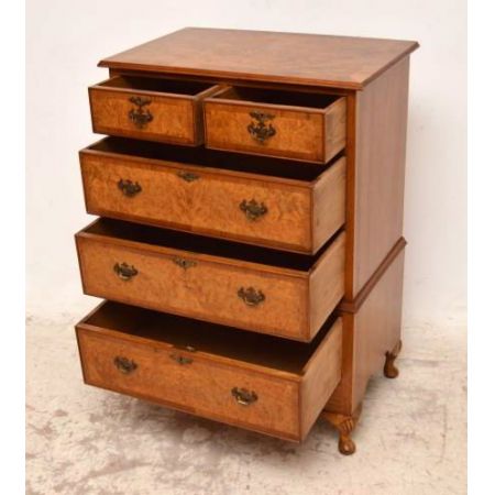 Kommode aus Nussbaum 4 Schubladen Antike Kommode Holzkommode Wohnzimmerkommode