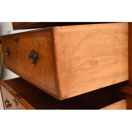 Kommode aus Nussbaum 4 Schubladen Antike Kommode Holzkommode Wohnzimmerkommode