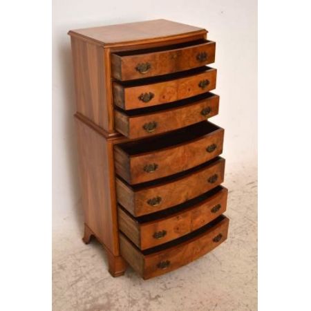 Antike Kommode Chest on Chest