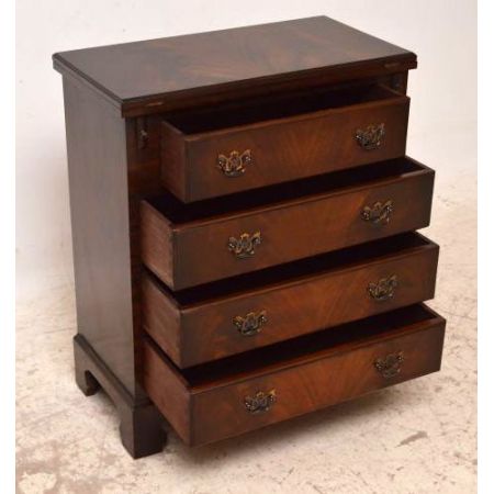 Antike Mahagoni Kommode mit Ablage