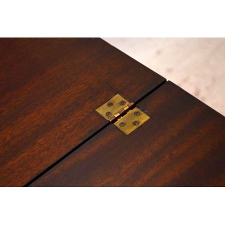 Antike Mahagoni Kommode mit Ablage