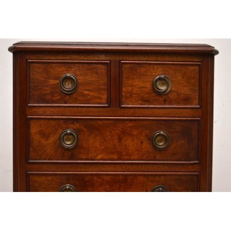 Antikes Chest on chest Wurzelnussholz