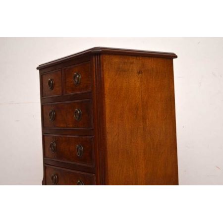 Antikes Chest on chest Wurzelnussholz