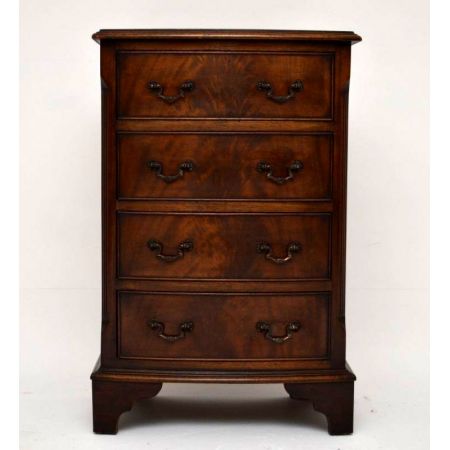 Antike Kommode "Flamme" Mahagoni Kommode mit Messinggriffen Wohnzimmer Kommode