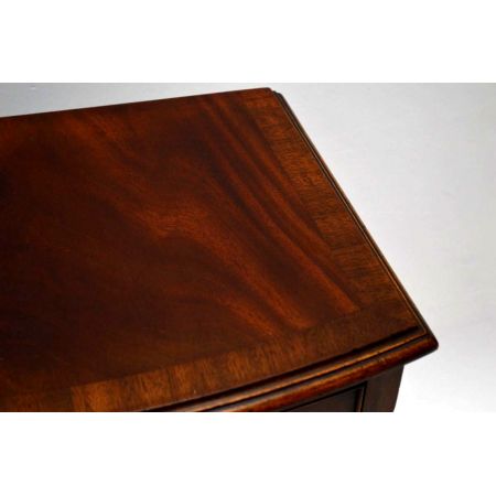 Antike Kommode "Flamme" Mahagoni Kommode mit Messinggriffen Wohnzimmer Kommode