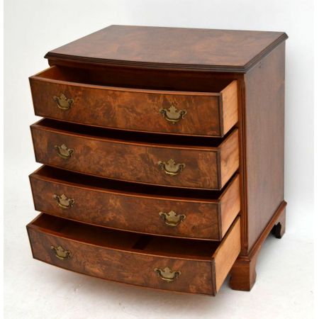 Antike Kommode im Georgian Style Holzkommode Nussbaum Kommode