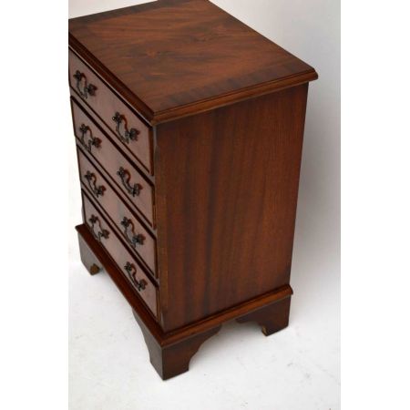 Schmale antike Kommode Mahagoni