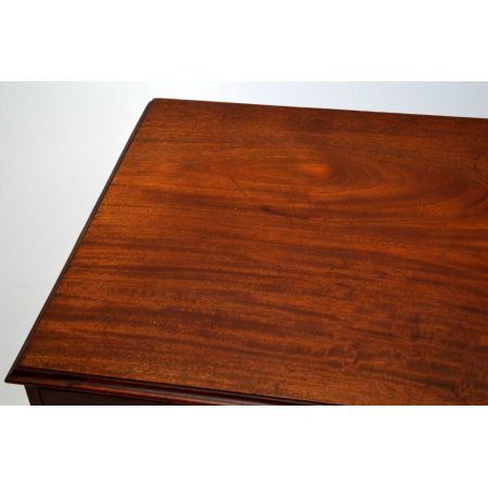 Solide Mahagoni Kommode georgianisch