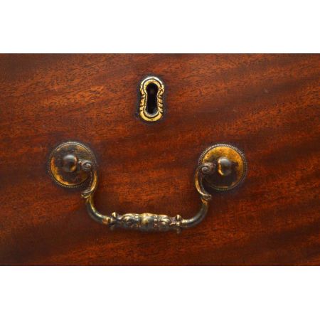 Solide Mahagoni Kommode georgianisch