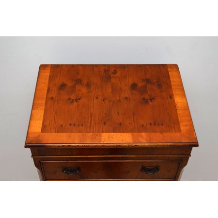 Antikes Chest on Chest Kommode aus Eibe