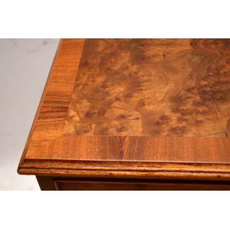 Nussbaum Kommode sehr schön erhalten 