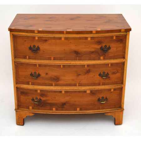 Georgian Style Kommode