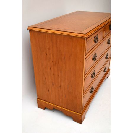 Georgian Ahorn Kommode antik