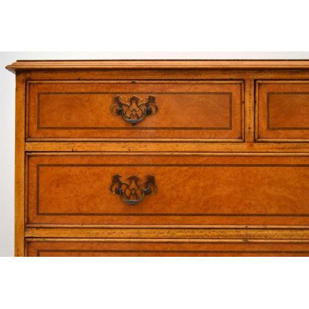 Georgian Ahorn Kommode antik