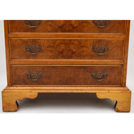 Antike Burr Nussbaum Kommode