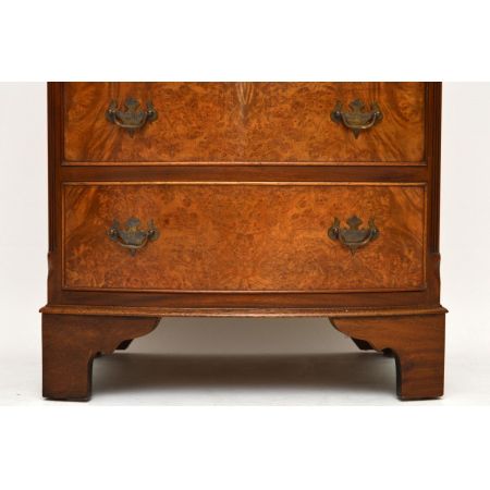 Kleine antike Burr Walnuss Bow Fronted Kommode