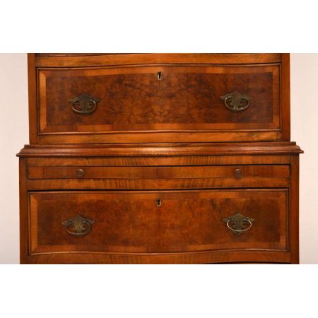 Beeindruckende antike Kommode aus Nussbaum