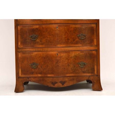 Beeindruckende antike Kommode aus Nussbaum