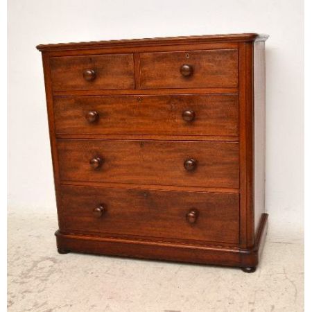 Mahagoni Kommode klassisch aus der viktorianischen Zeit 
