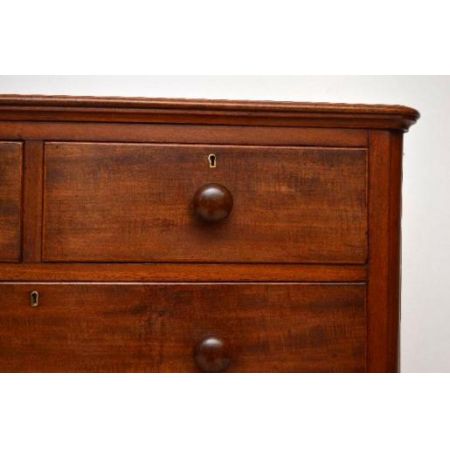 Mahagoni Kommode klassisch aus der viktorianischen Zeit 