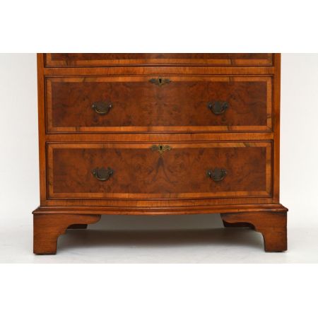 Große antike Burr Nussbaum Kommode