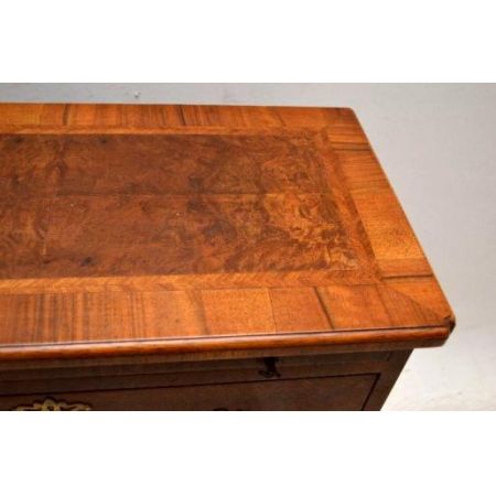  kleines Nussbaum  Bachelor's Chest of Drawers  Kommode 