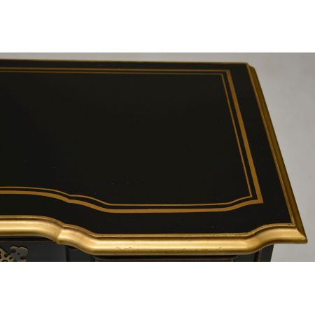 Schöne alte Kommode "Chinese Paint"