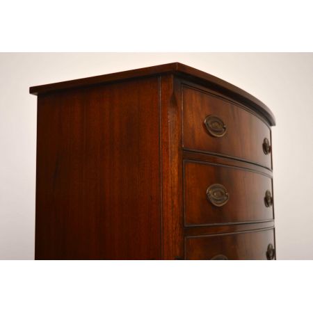 Antike Mahagoni Kommode "King George"