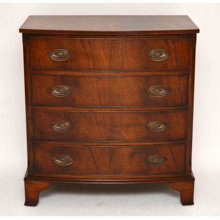 Antike Mahagoni Kommode "King George"