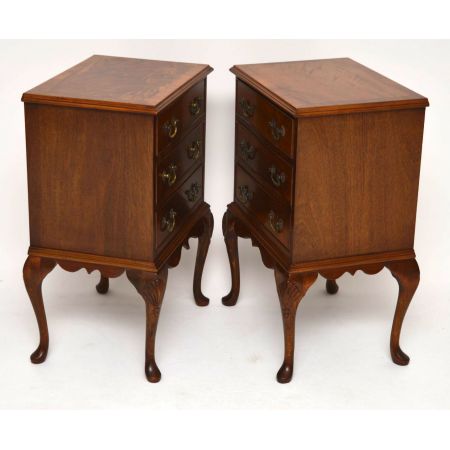 Ein Paar antike Nachttisch-Kommoden aus Mahagoni
