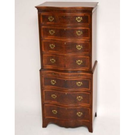 Antike Nussbaum serpentinenförmige Kommode-Tallboy