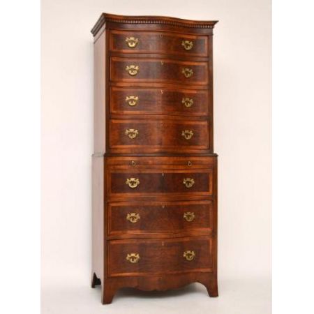 Antike Nussbaum serpentinenförmige Kommode-Tallboy