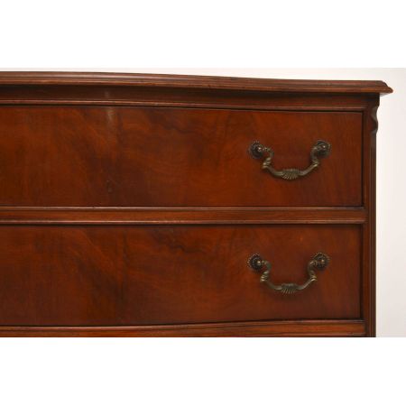 Antike Mahagoni Kommode "Serpent"