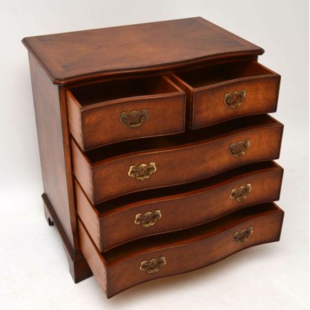 Antike Georgean Style Burr Walnut Kommode