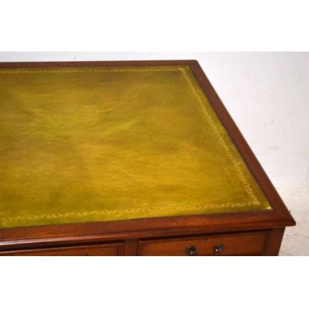 Antiker großer Schreibtisch massives Mahagoni