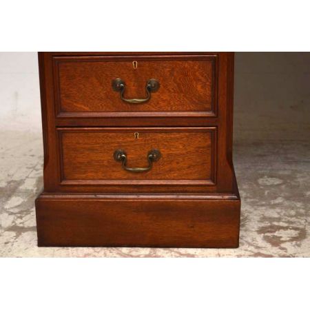 Antiker großer Schreibtisch massives Mahagoni