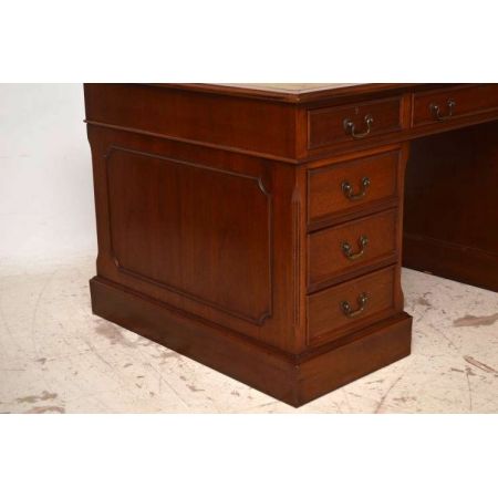 Antiker großer Schreibtisch massives Mahagoni