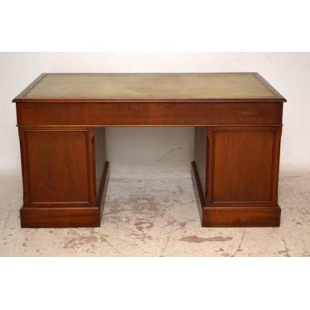 Antiker großer Schreibtisch massives Mahagoni