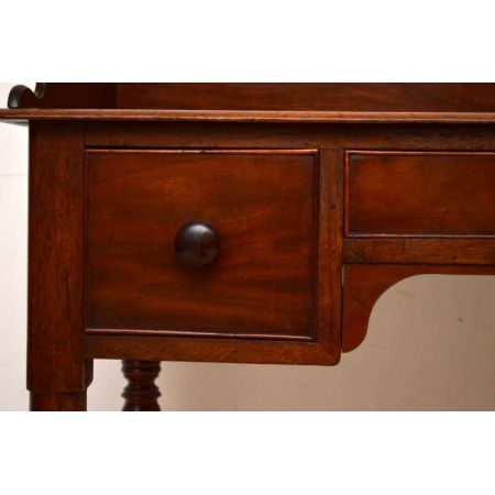 Antiker vielseitiger Schreibtisch aus Mahagoni