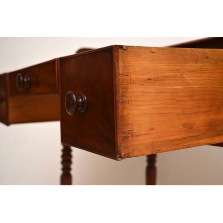 Antiker vielseitiger Schreibtisch aus Mahagoni