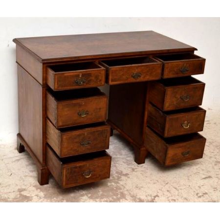 Antiker Flame Mahagoni Schreibtisch Bürotisch mit vielen Schubladen 