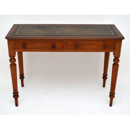 Victorianischer Schreibtisch aus Mahagoni