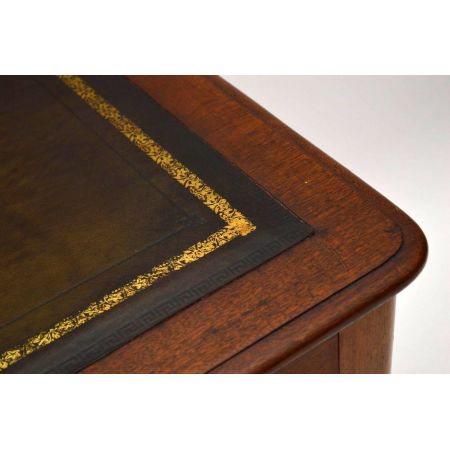 Victorianischer Schreibtisch aus Mahagoni