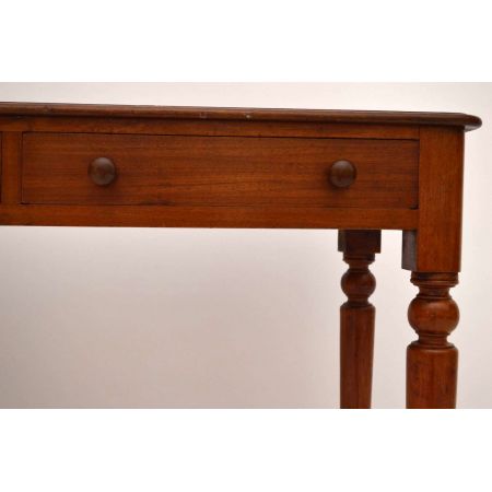 Victorianischer Schreibtisch aus Mahagoni