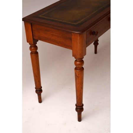 Victorianischer Schreibtisch aus Mahagoni